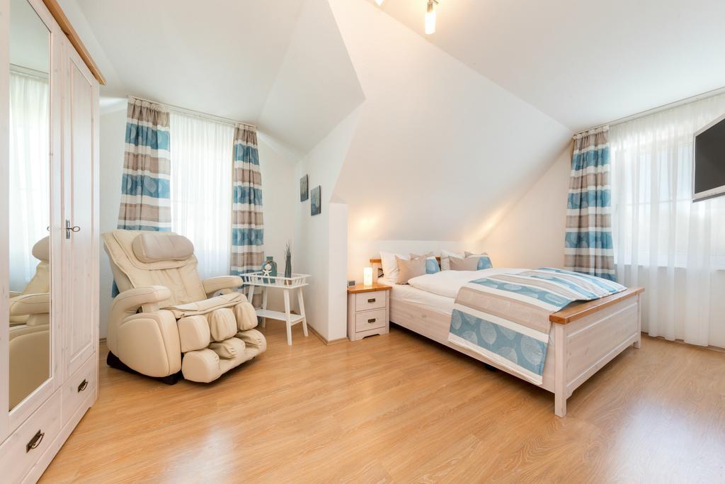 Ferienhaus Ostseeperle Zingst Luaran gambar